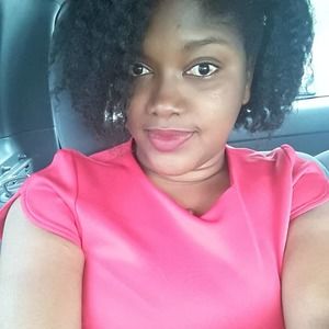 Meet your Posher, Cassandra